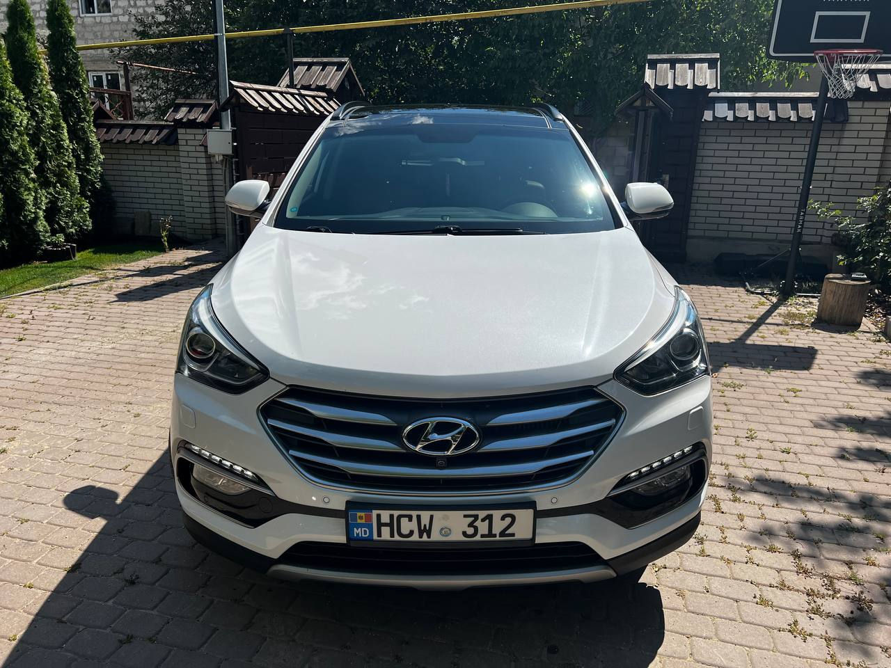 Hyundai Santa FE foto 0