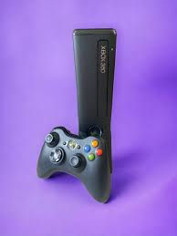 Продам прошитый  Xbox 360 Freeboot RGH 3.0 + 60 классных игр foto 0
