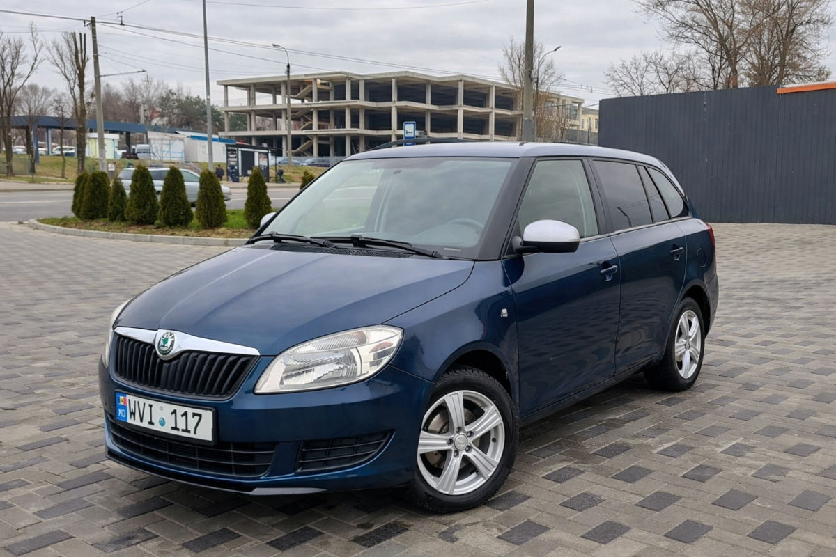 Elegantes Skoda Fabia Diesel Bilder