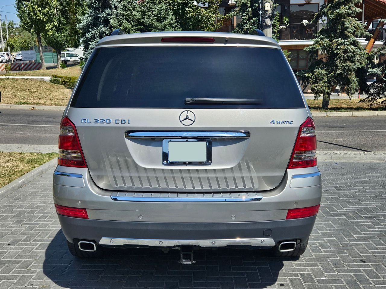 Mercedes GL-Class foto 6