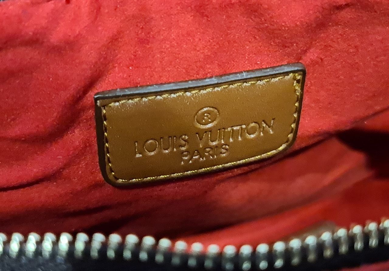Сумка Louis Vuitton
