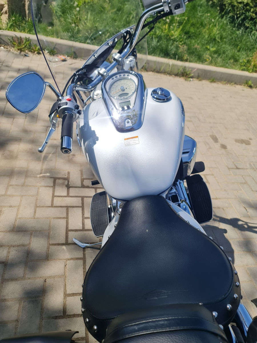 Suzuki VL800 Boulevard foto 8