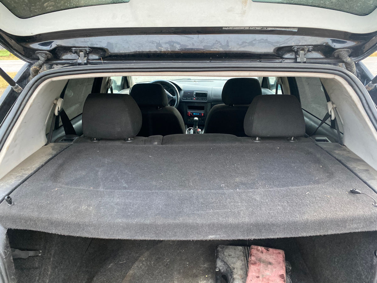 Dezmembrez golf 4 1.6 16V / piese golf 4 / zapceasti golf 4 foto 5