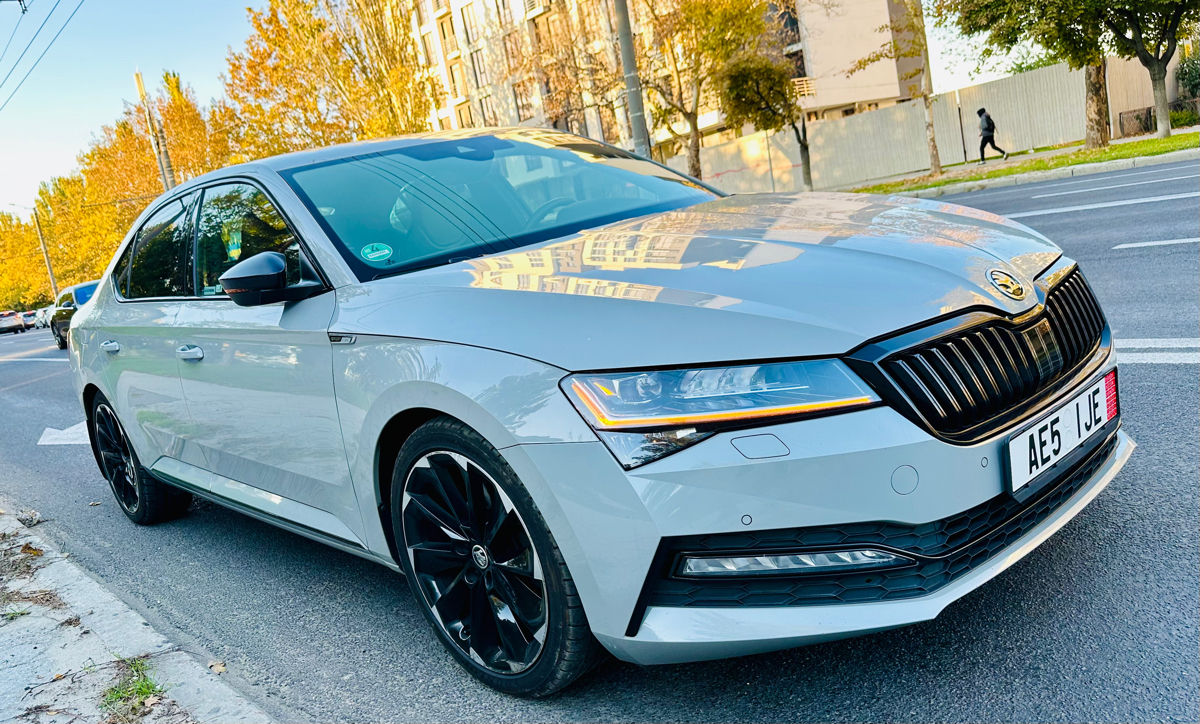 Skoda Superb foto 3