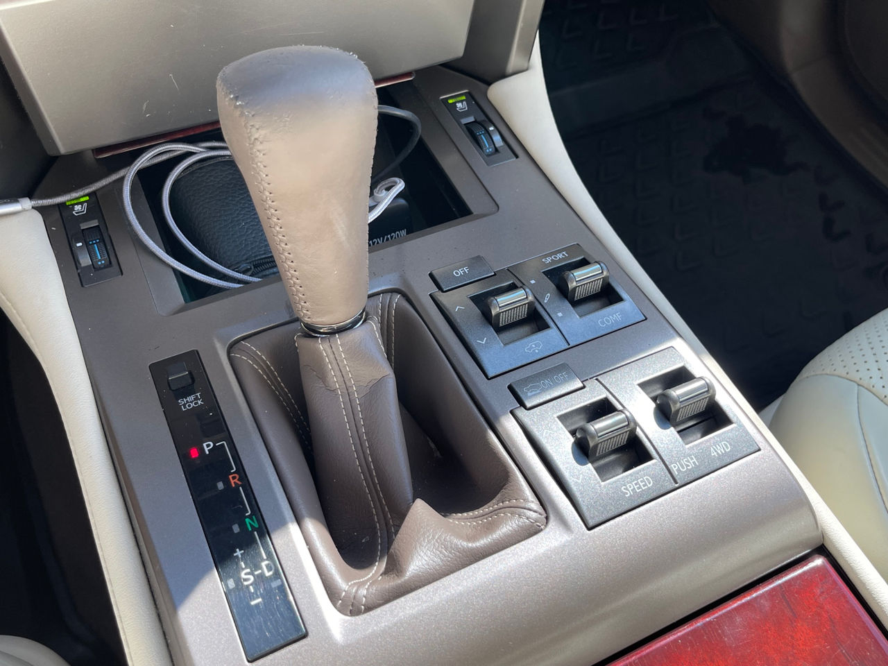 Lexus GX Series foto 11