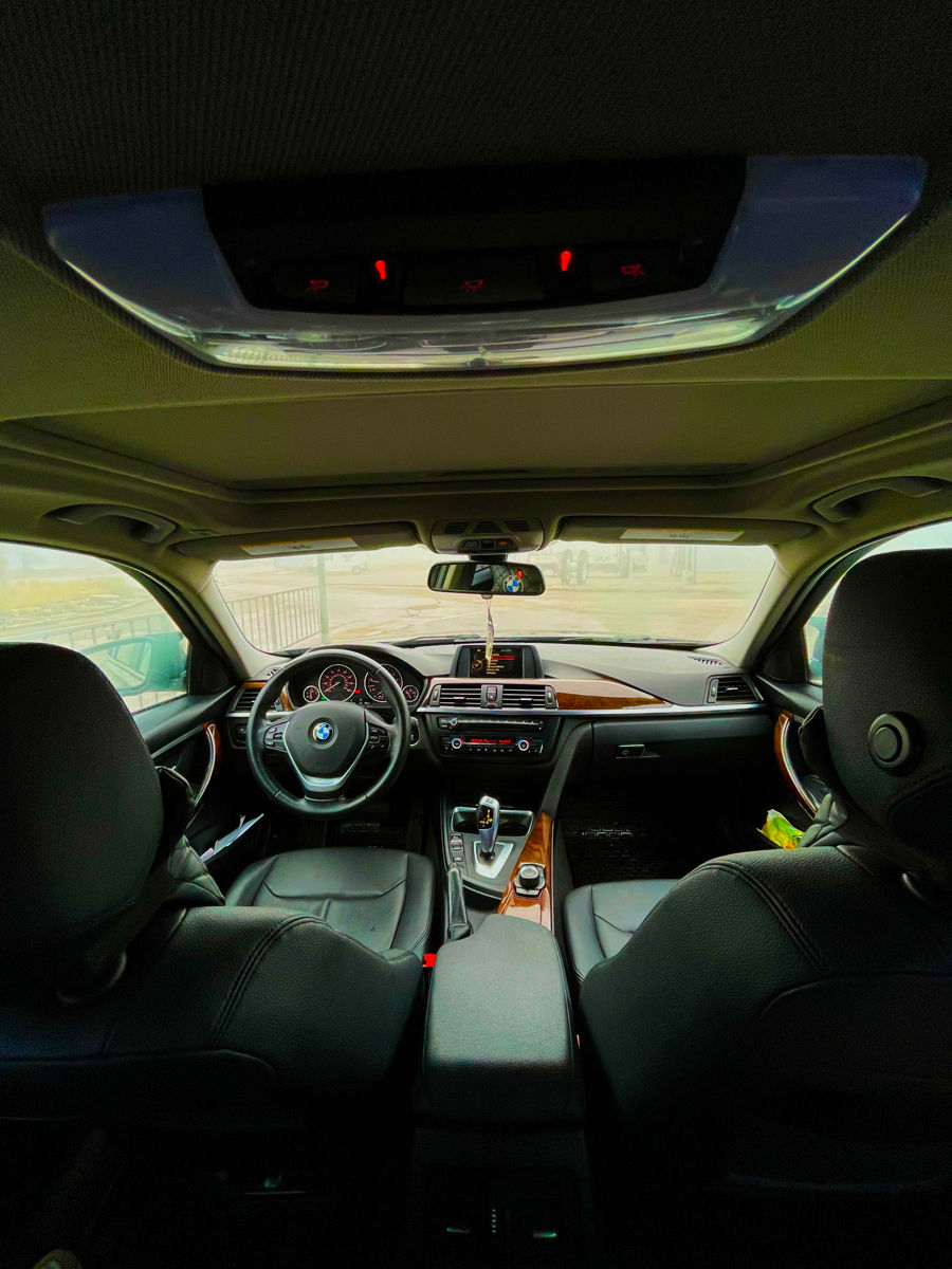 BMW 3 Series фото 8