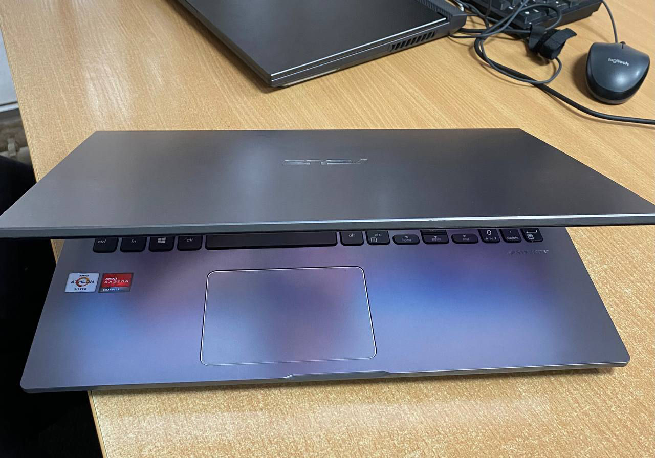 Notebook,ASUS VivoBook D509D