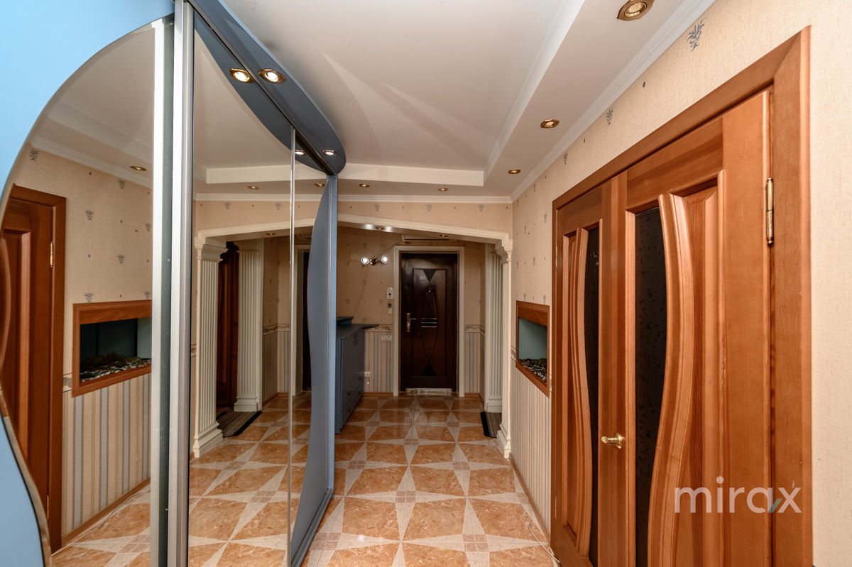 Apartament cu 3 camere, 93 m², Botanica, Chișinău foto 14