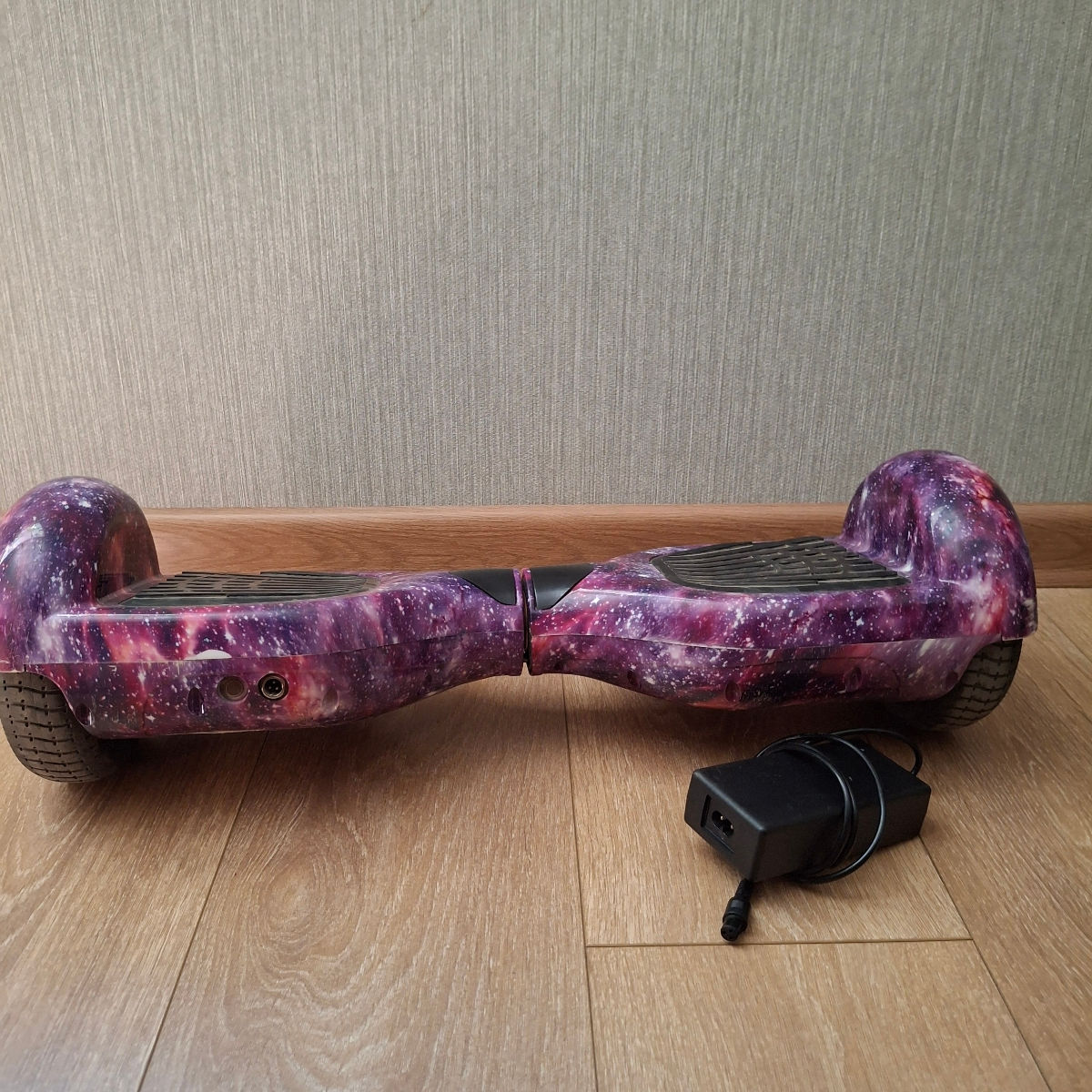 Vând Hoverboard în stare foarte bună! foto 1
