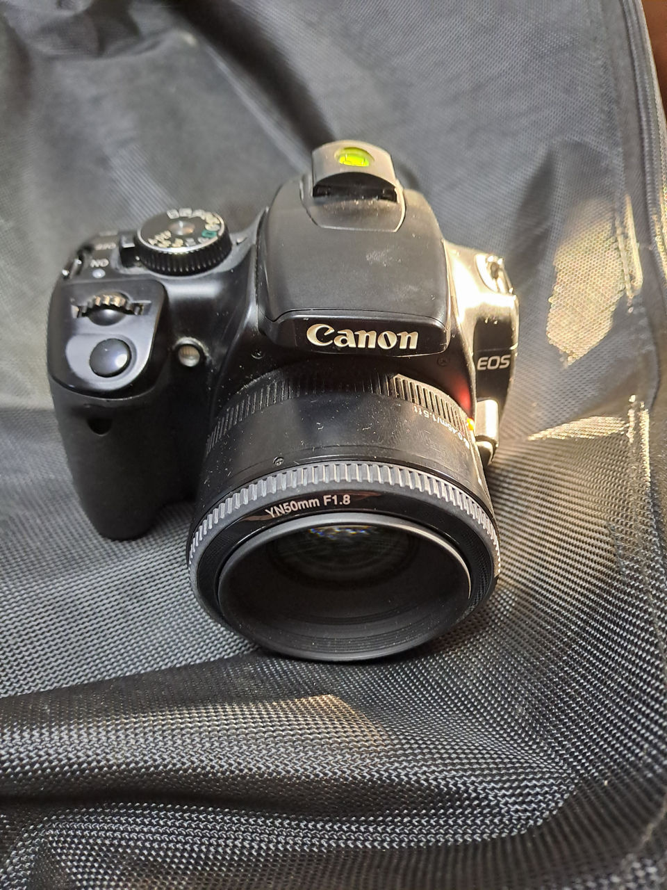 Canon400 in stare excelenta, cu obiectiv de portret, profesional foto 3