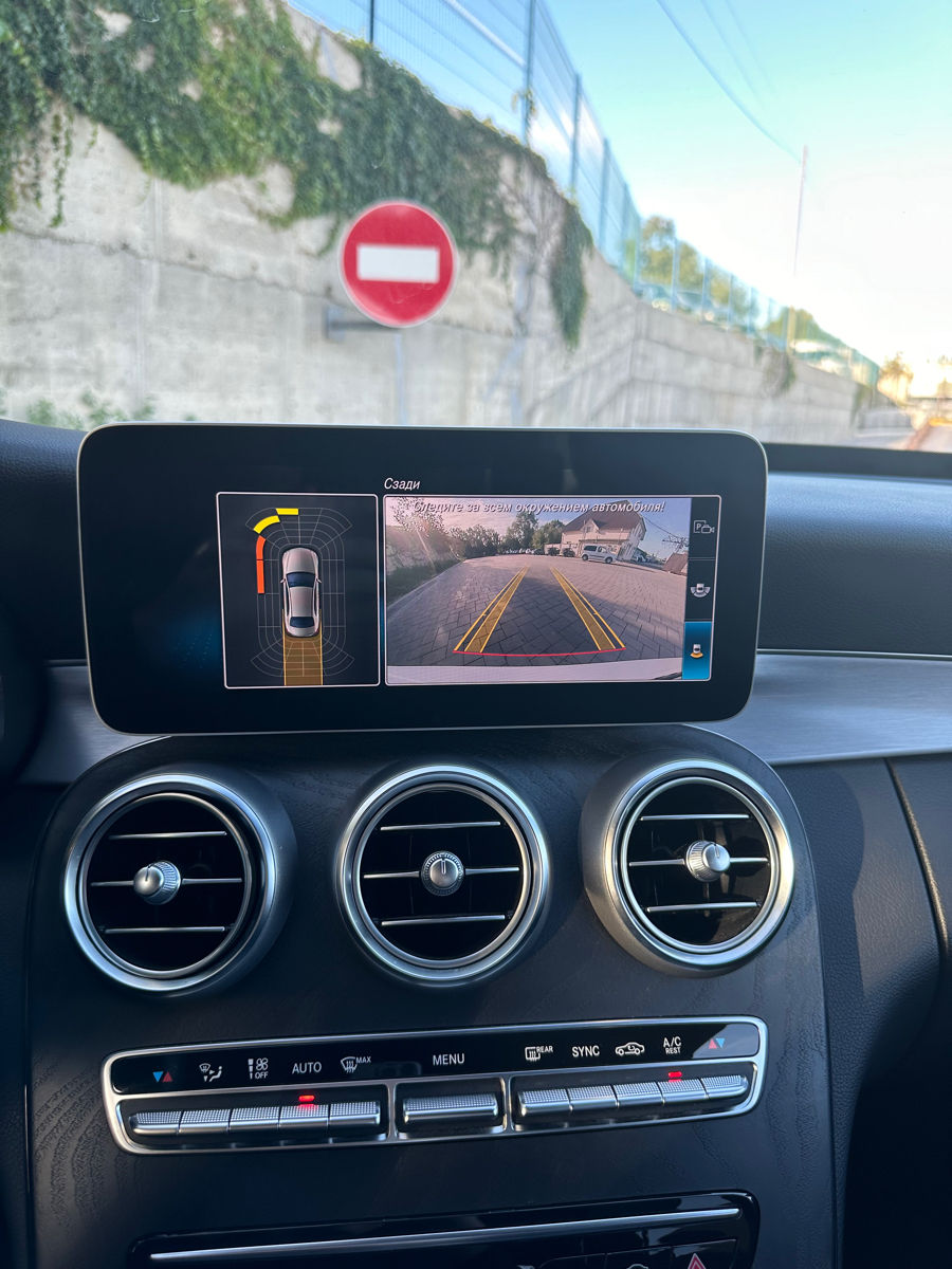 Mercedes C-Class foto 10
