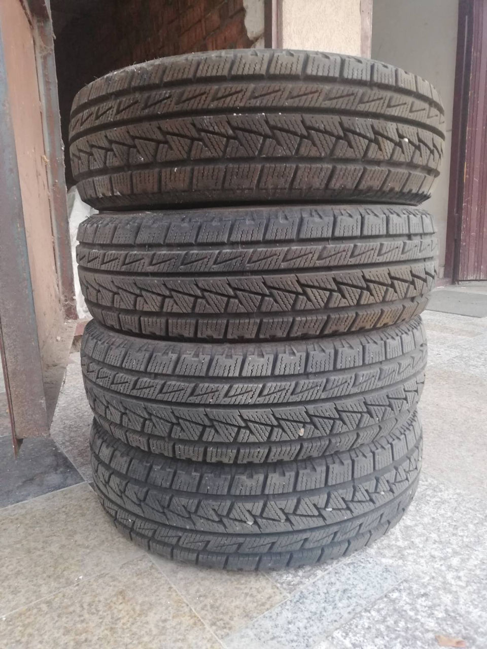 Grenlander 175/65 R14 зима + Диски BMW R16 E60 Original