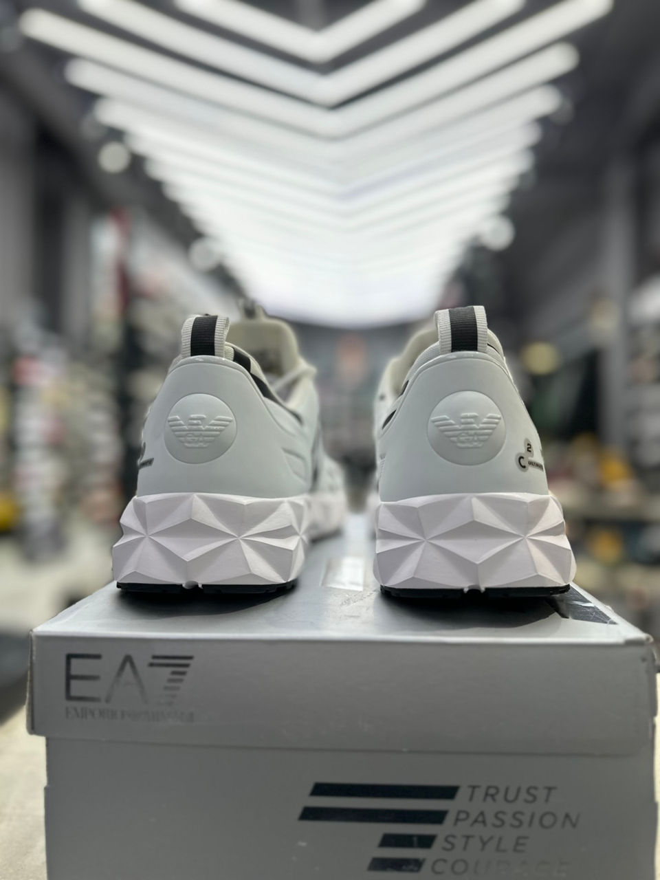 Adidasi EA7 Emporio Armani foto 4