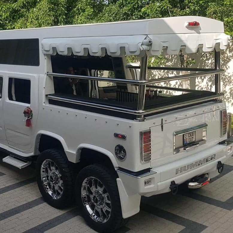 Mega hummer foto 1