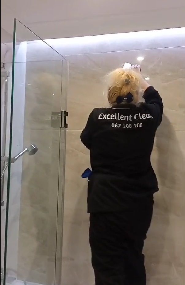 Curatenie case, apartamente, vile, oficii, hotele! Servicii cleaning foto 5