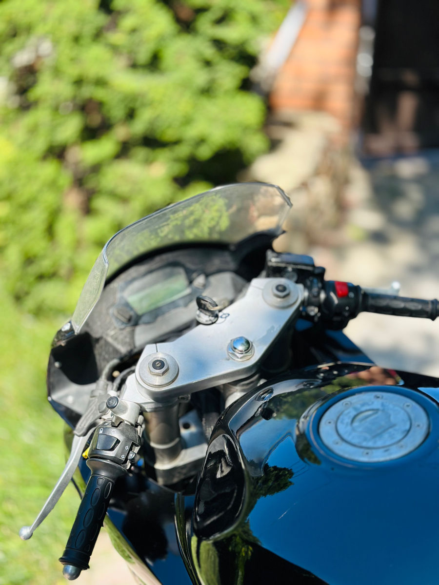 Hyosung GT 650 R foto 5