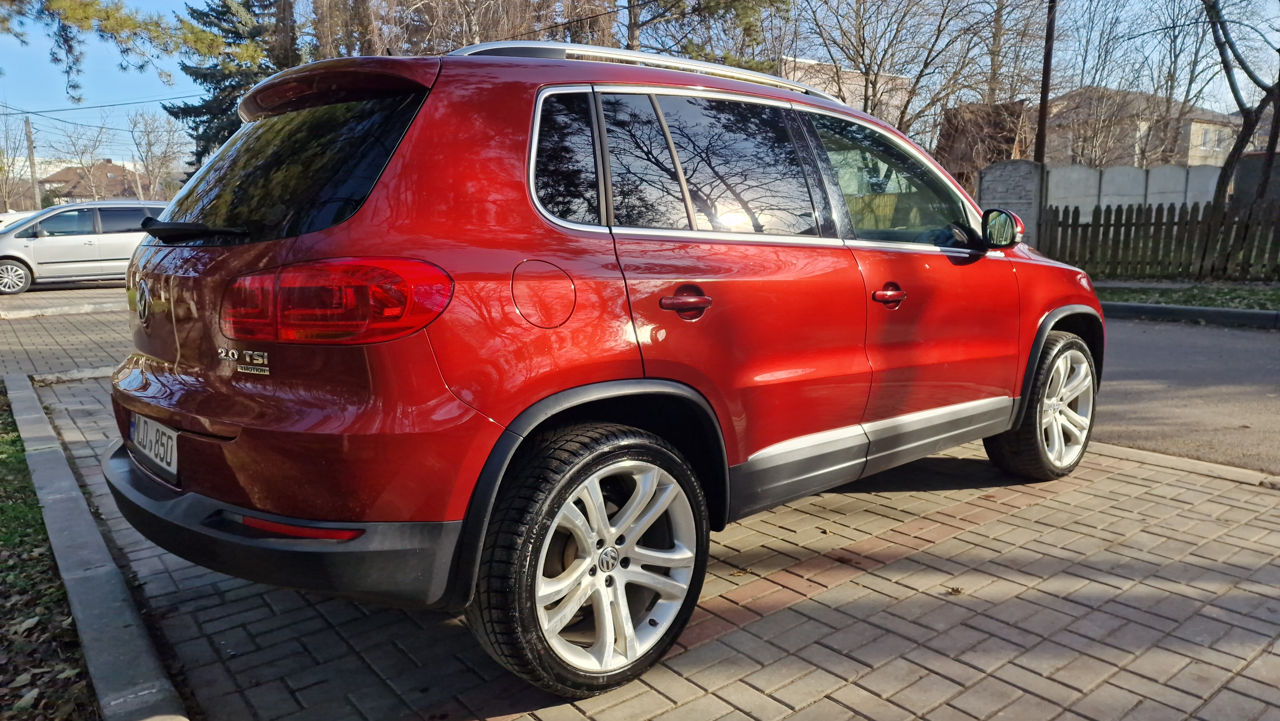 Volkswagen Tiguan foto 0