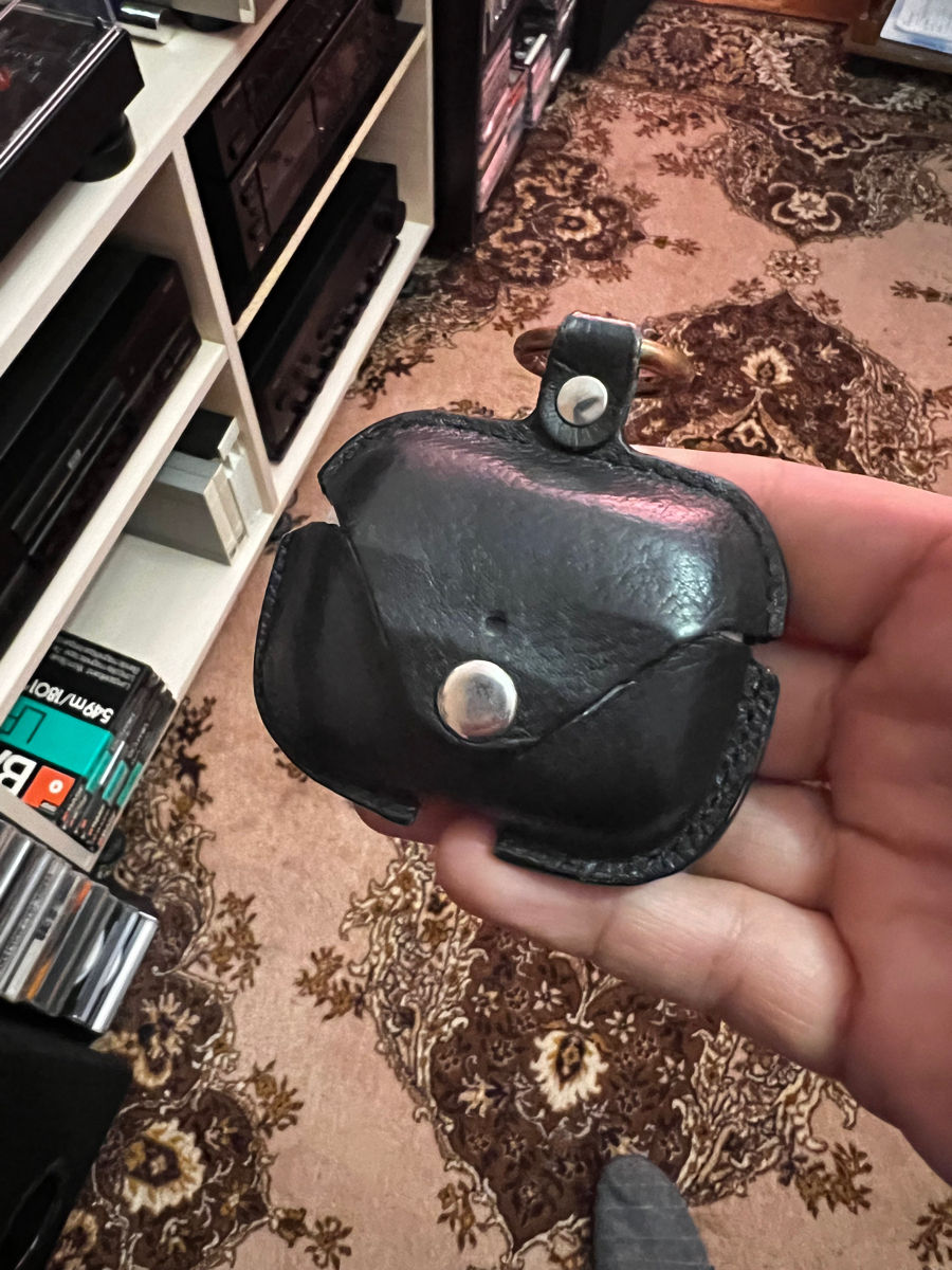 AirPods Pro, оригинал, хрипит немного звук фото 2