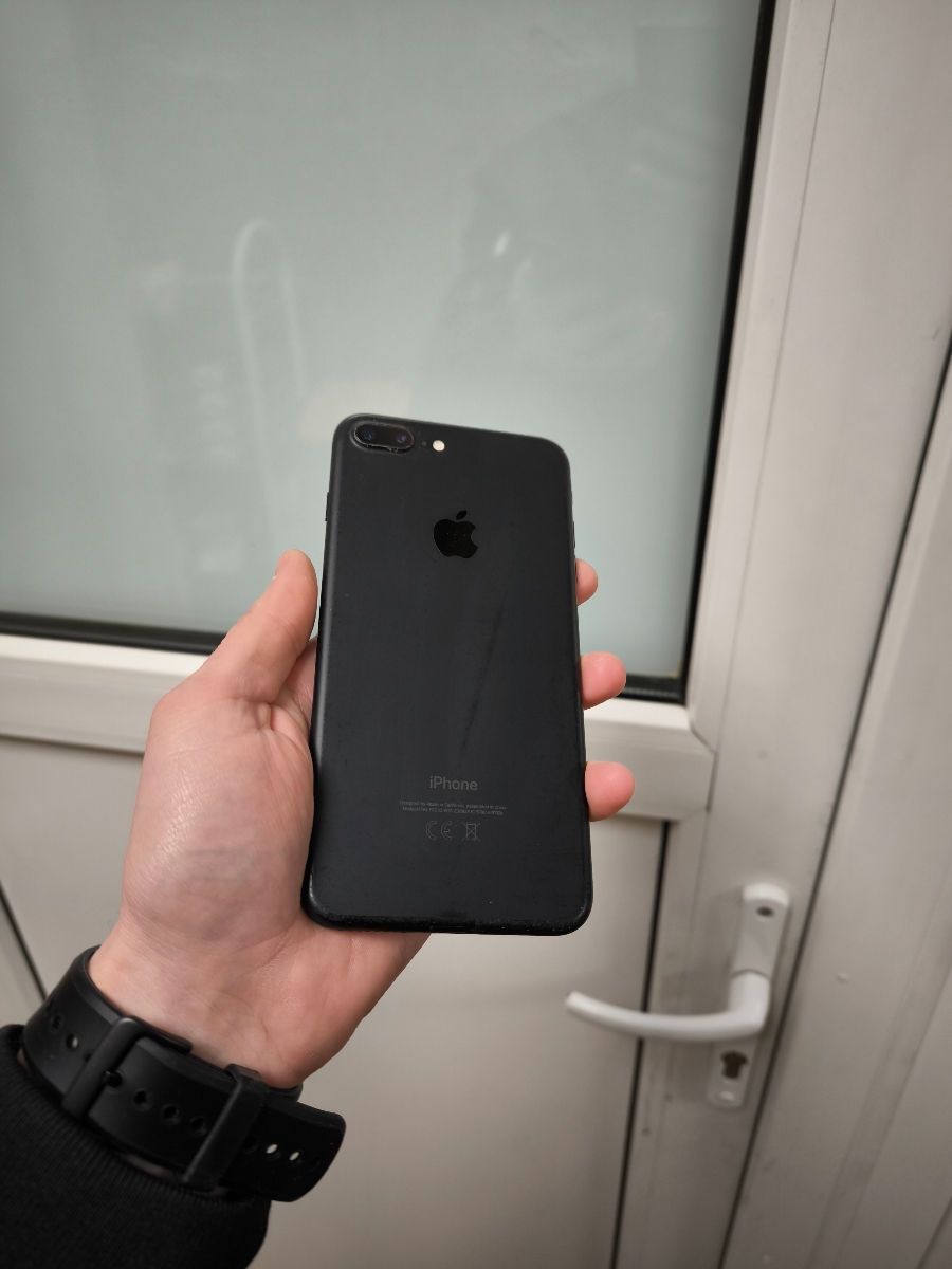 Vind iPhone 7 plus фото 0