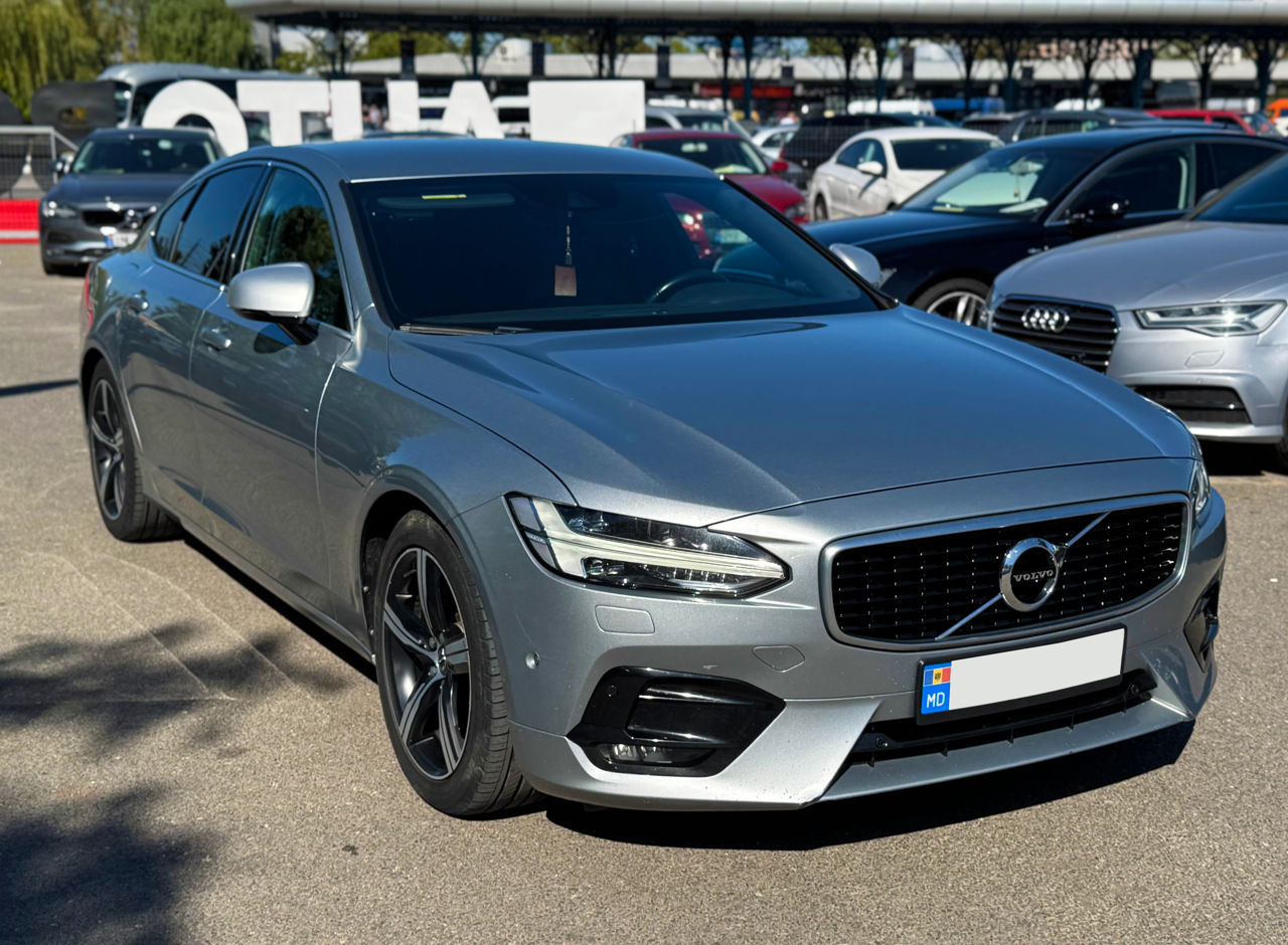 Volvo S90 foto 2