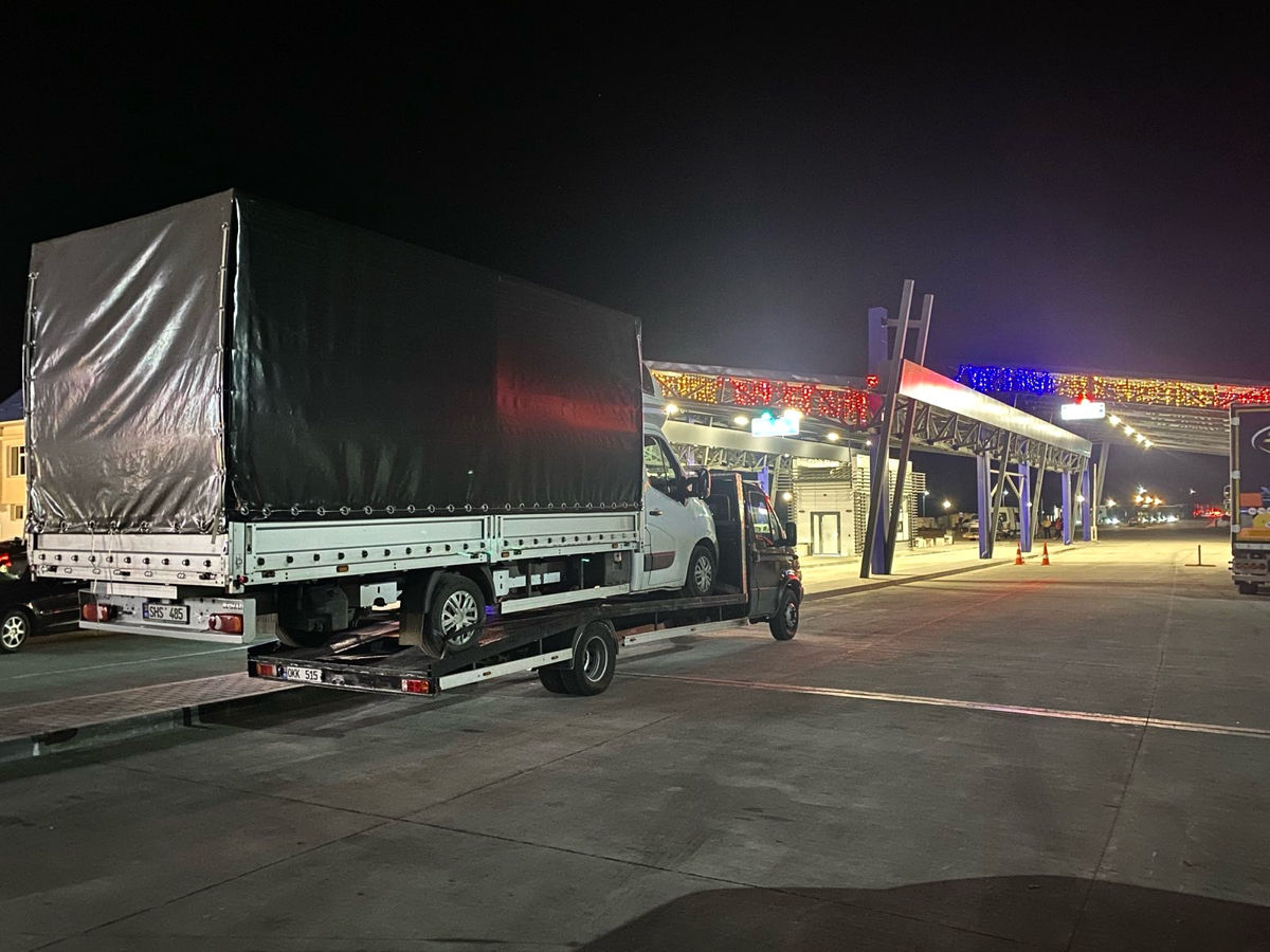 Evacuator Leușeni / Albita auto fără ITP/Asigurare/Testare -Traversare frontieră 24/7 foto 0