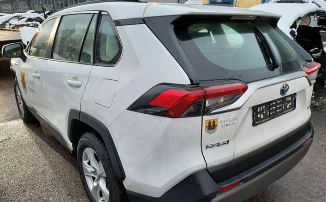Dezmembrez Toyota Rav 4 foto 7