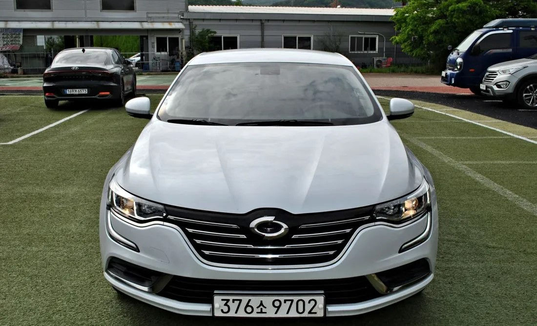 Renault Talisman foto 1