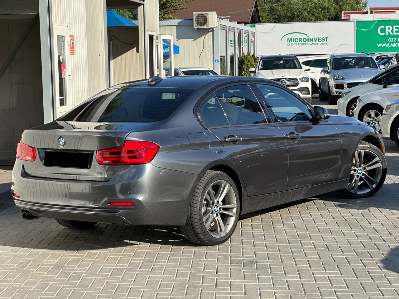 BMW 3 Series foto 3