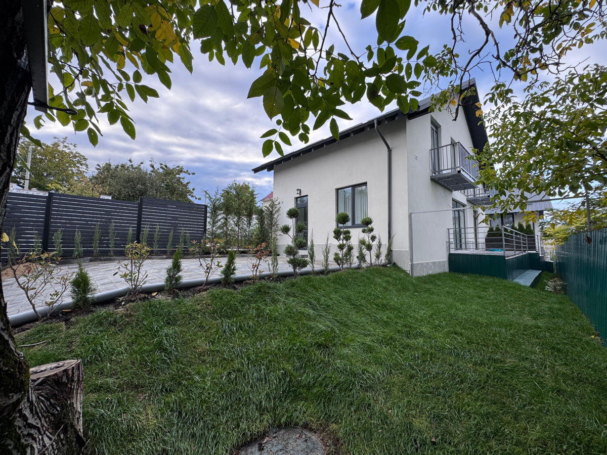 Casă modernă , Durlesti. foto 1