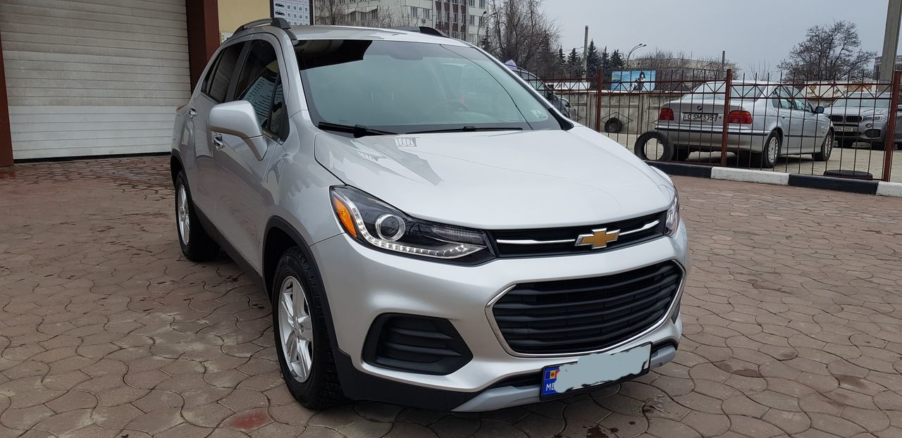 Прокат авто в Кишинёве новые авто для мероприятий, отдыха и путешествий низкие цены foto 1