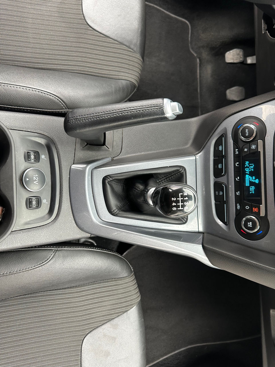 Ford Focus foto 12