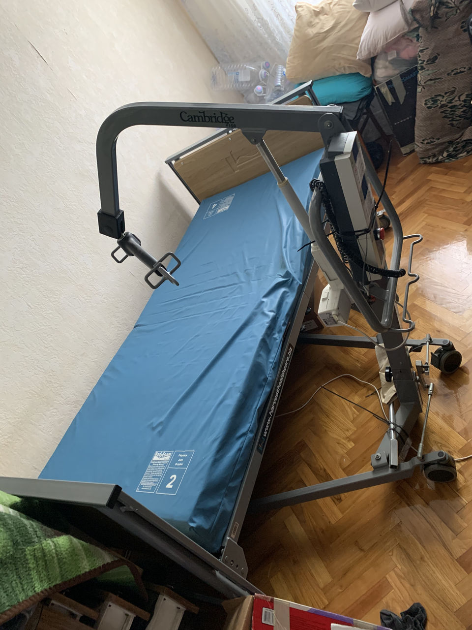 Pat medical pentru reabilitare, electric, 150kg macara electrica pentru persoane cu dezabilitati foto 1