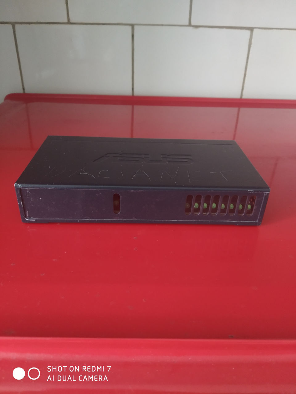 Свитч 8 портовый Asus GigaX 1008/G - 40 лей. foto 0