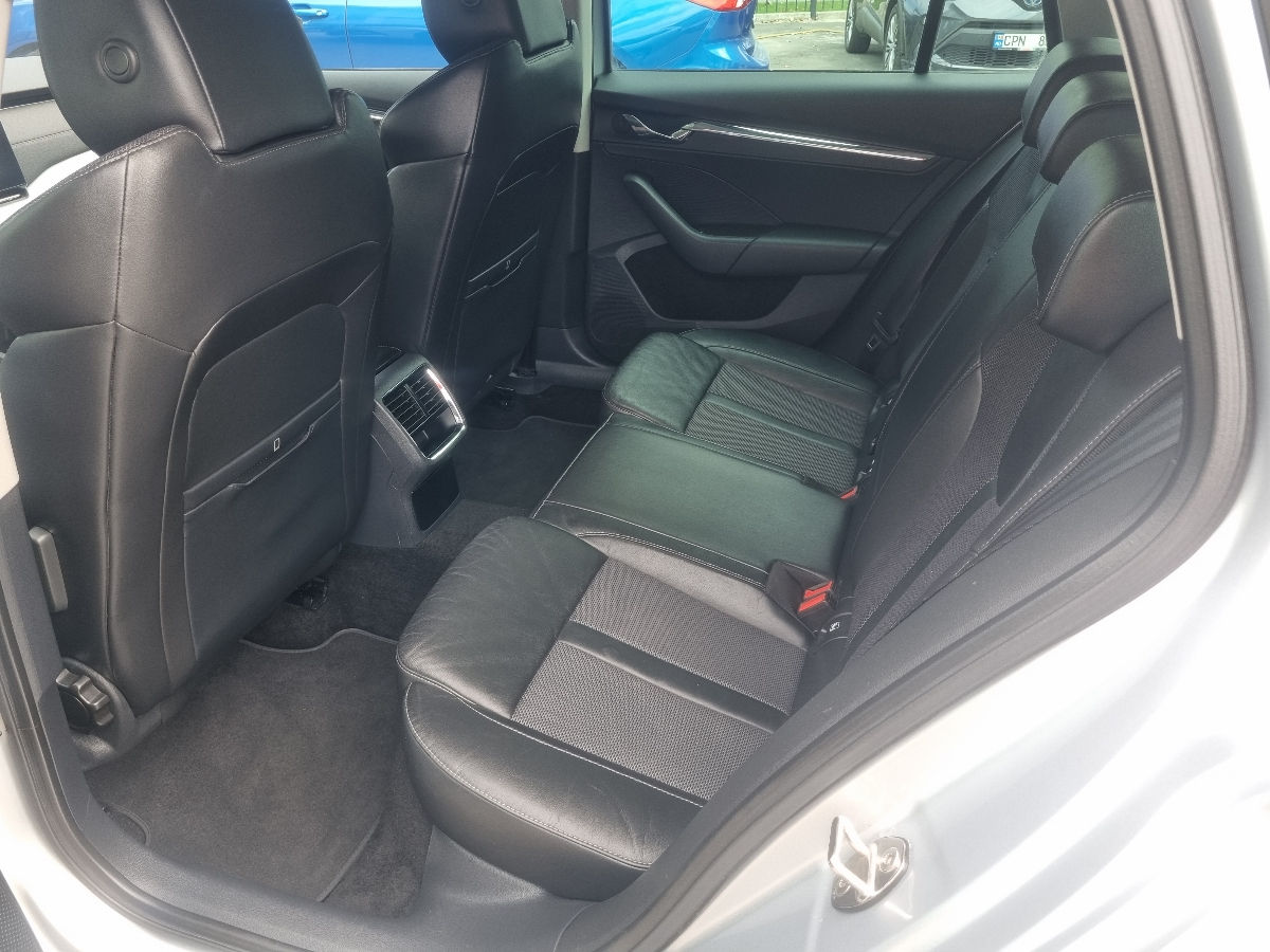 Skoda Octavia 2020 photo 17