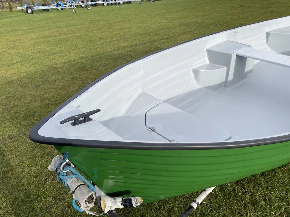 Barca 420*165 Meduza cu Cabina!!! foto 10