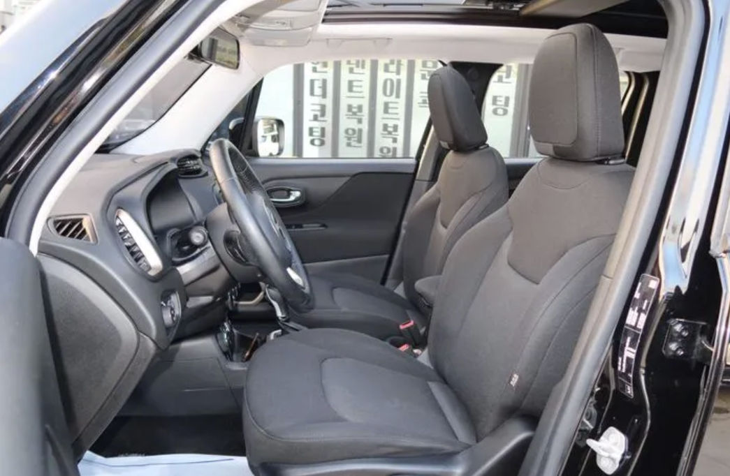 Jeep Renegade foto 6