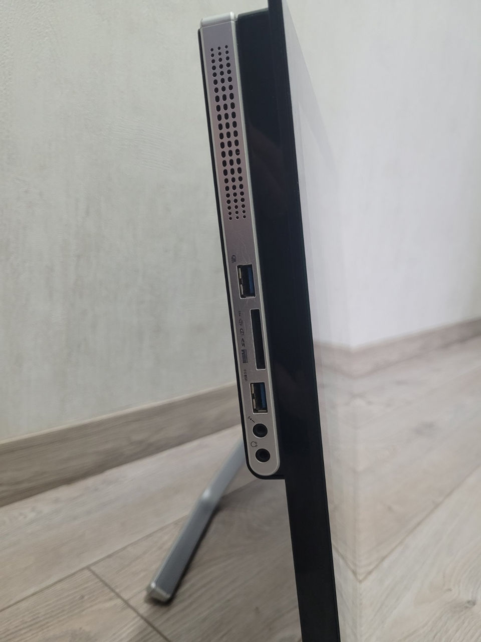 All-in-one Acer A5600U-UB13 foto 5