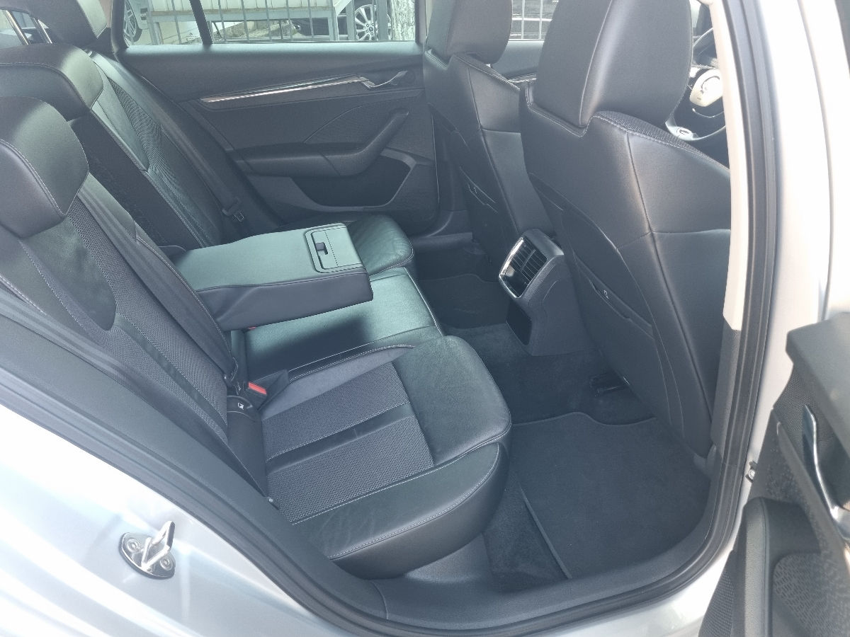 Skoda Octavia 2020 photo 19