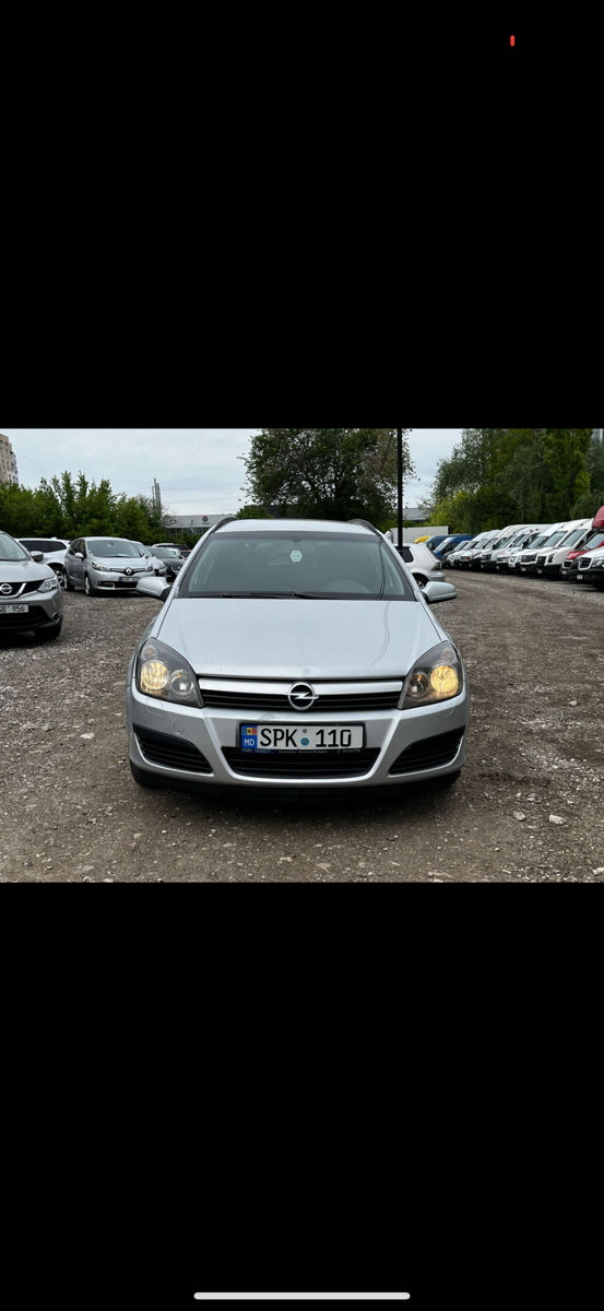 Opel Astra foto 1