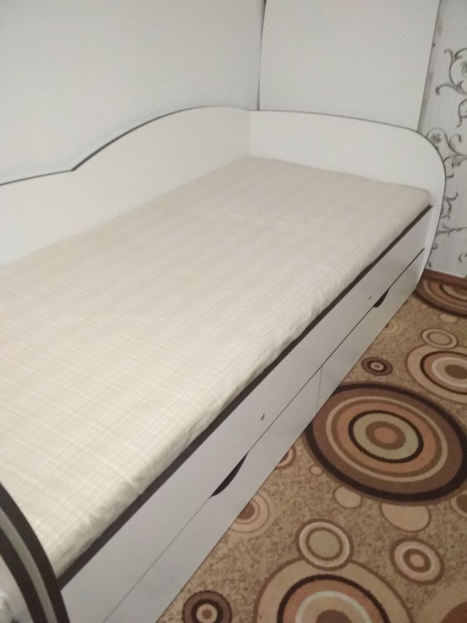 Кровати с модулем для белья