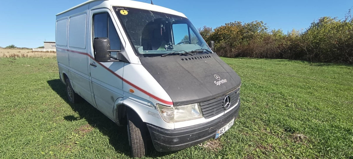 Mercedes Sprinter foto 1