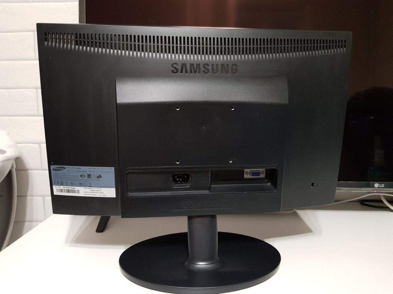 Монитор samsung syncmaster e1720nr разборка