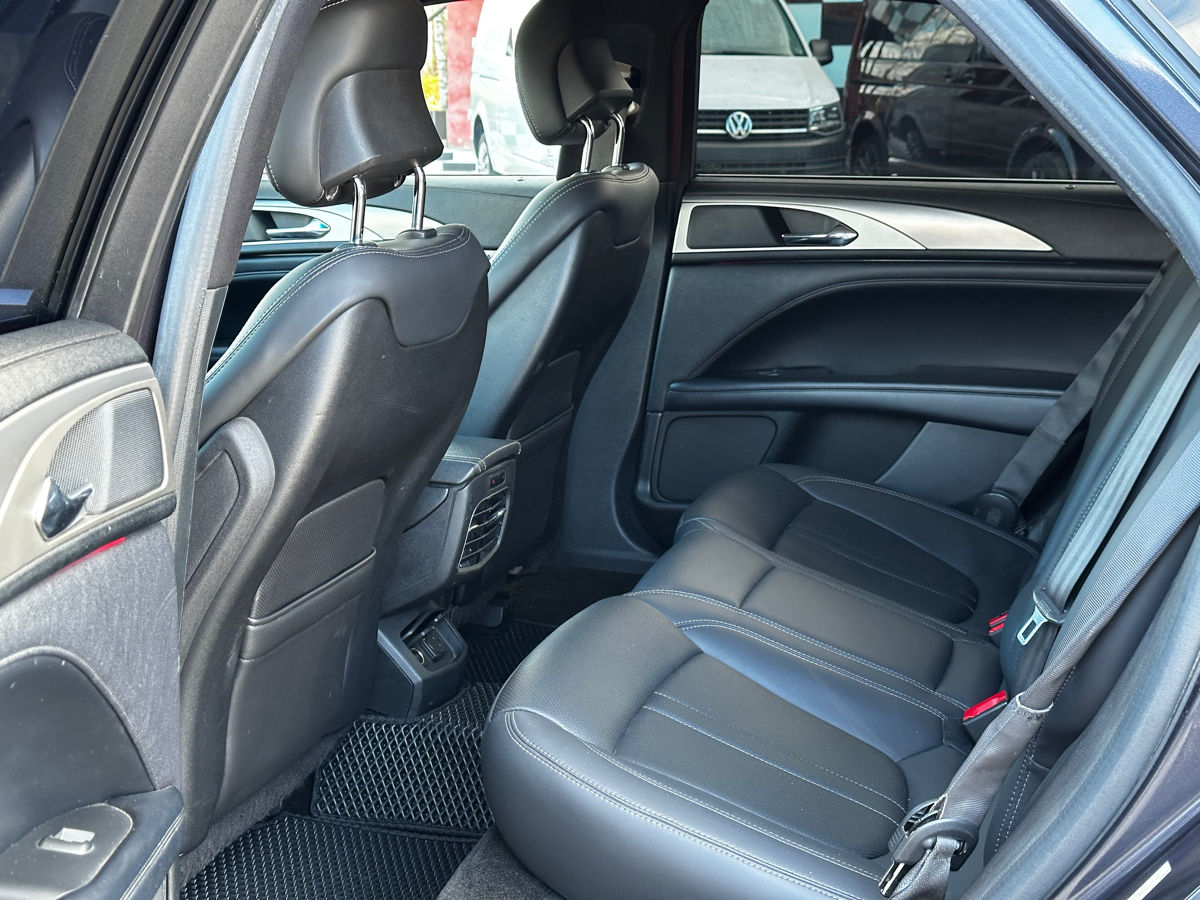 Lincoln MKZ foto 12