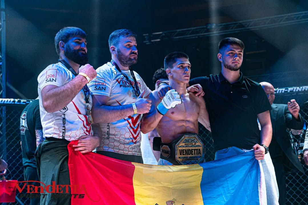 Vrei să devii mai puternic? Înscrie-te la kickboxing! foto 2