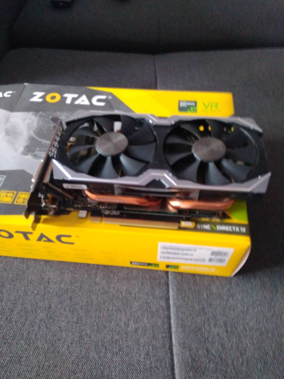 видеокарта Zotac GeForce GTX 1070