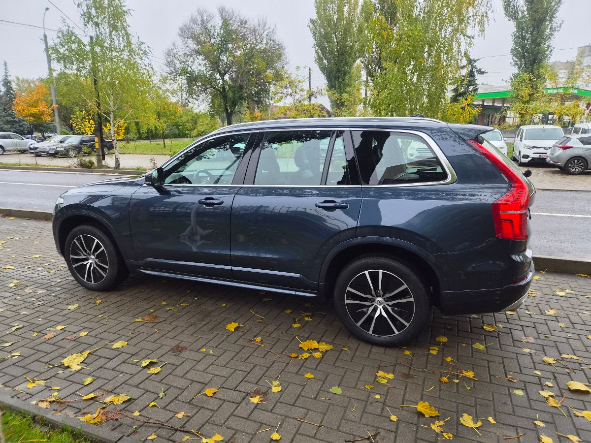 Volvo XC90 2020 photo 8