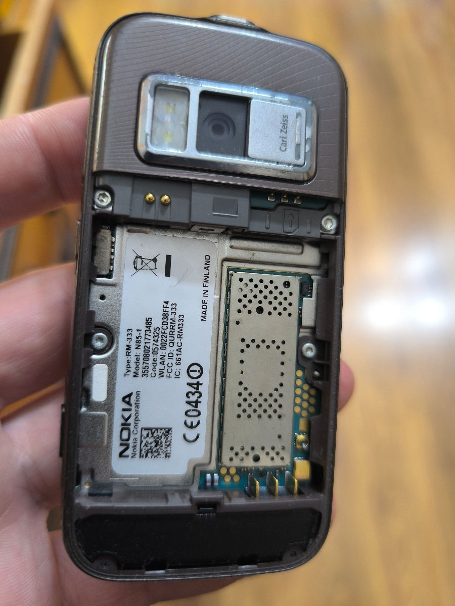 Nokia N85 в хорошем рабочем состоянии foto 3