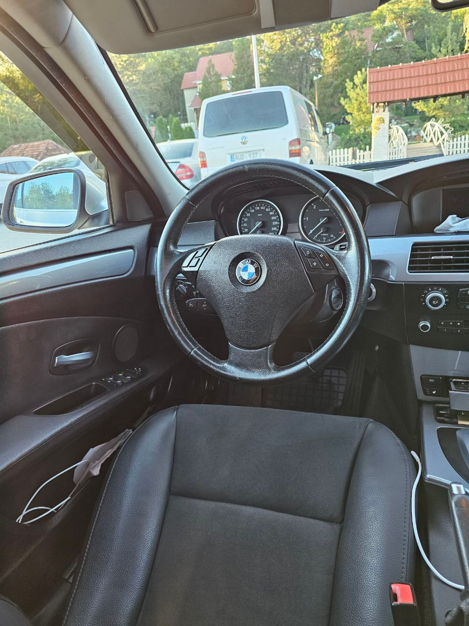 BMW 5 Series 2009 г. с пробегом 265000 км, Дизель, 8000 €