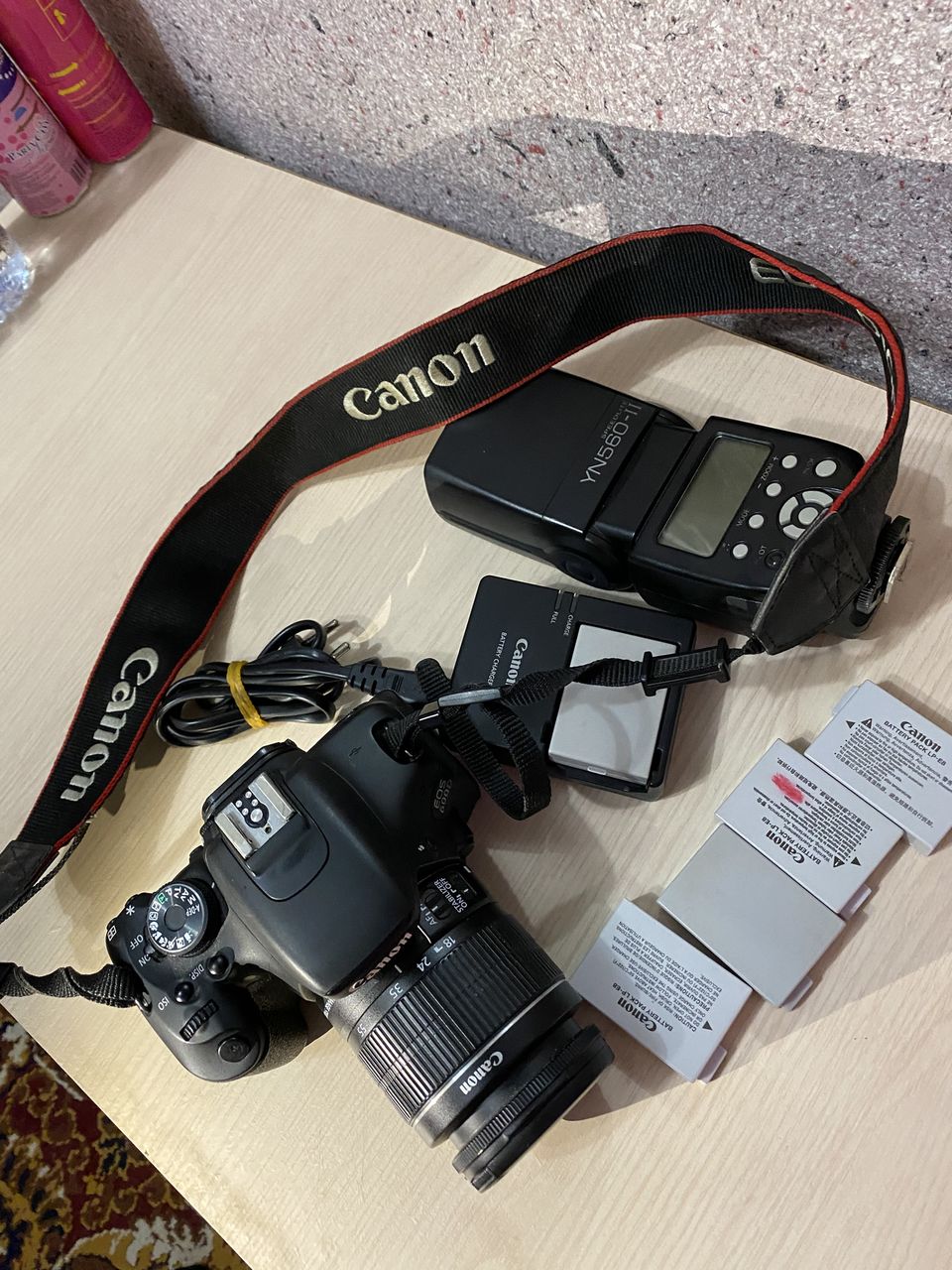 Canon 600d не видит карту памяти