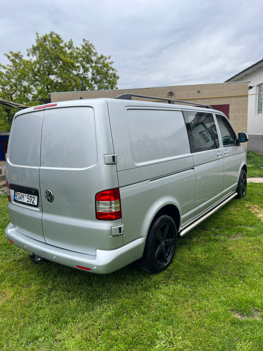 Volkswagen Transporter фото 3